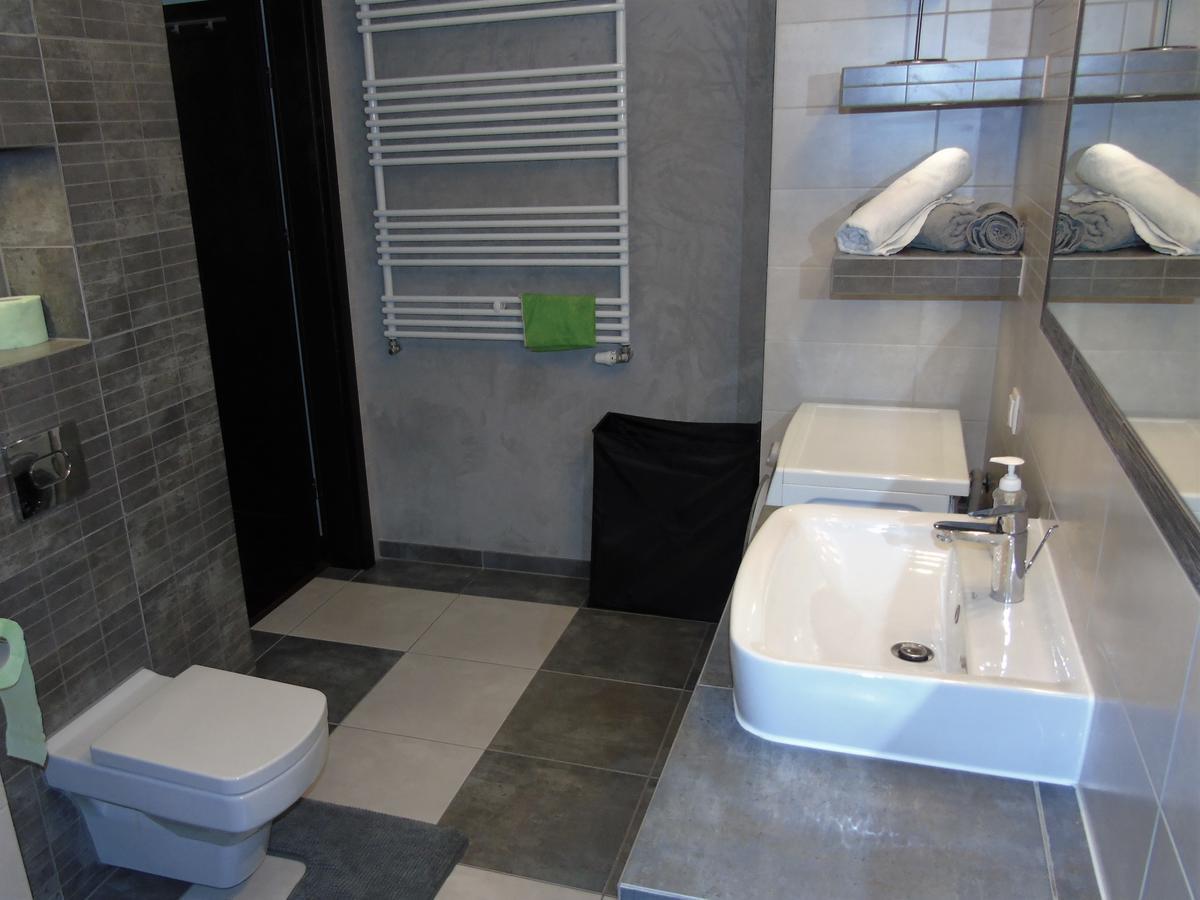 Mone - Fajny Apartament W Centrum Wroclawia Esterno foto